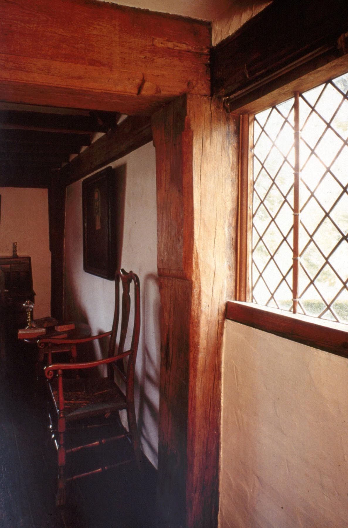 Early American Colonial Antique Homes